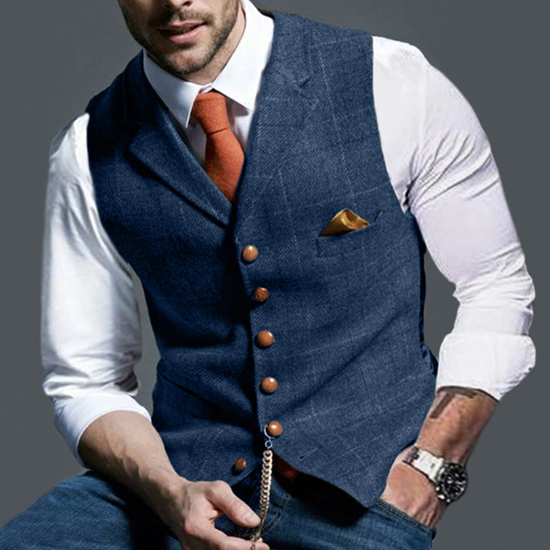 Leonardo | Stylish Vest with Wooden Buttons