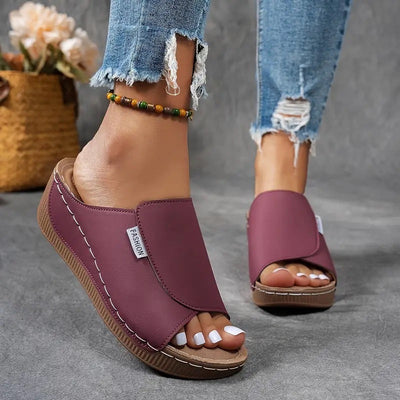 Jade - Comfortable Slides with Arch Support
