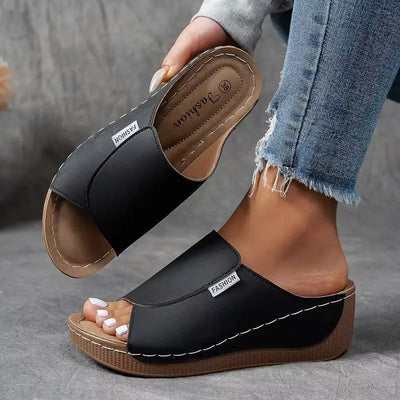 Jade - Comfortable Slides with Arch Support